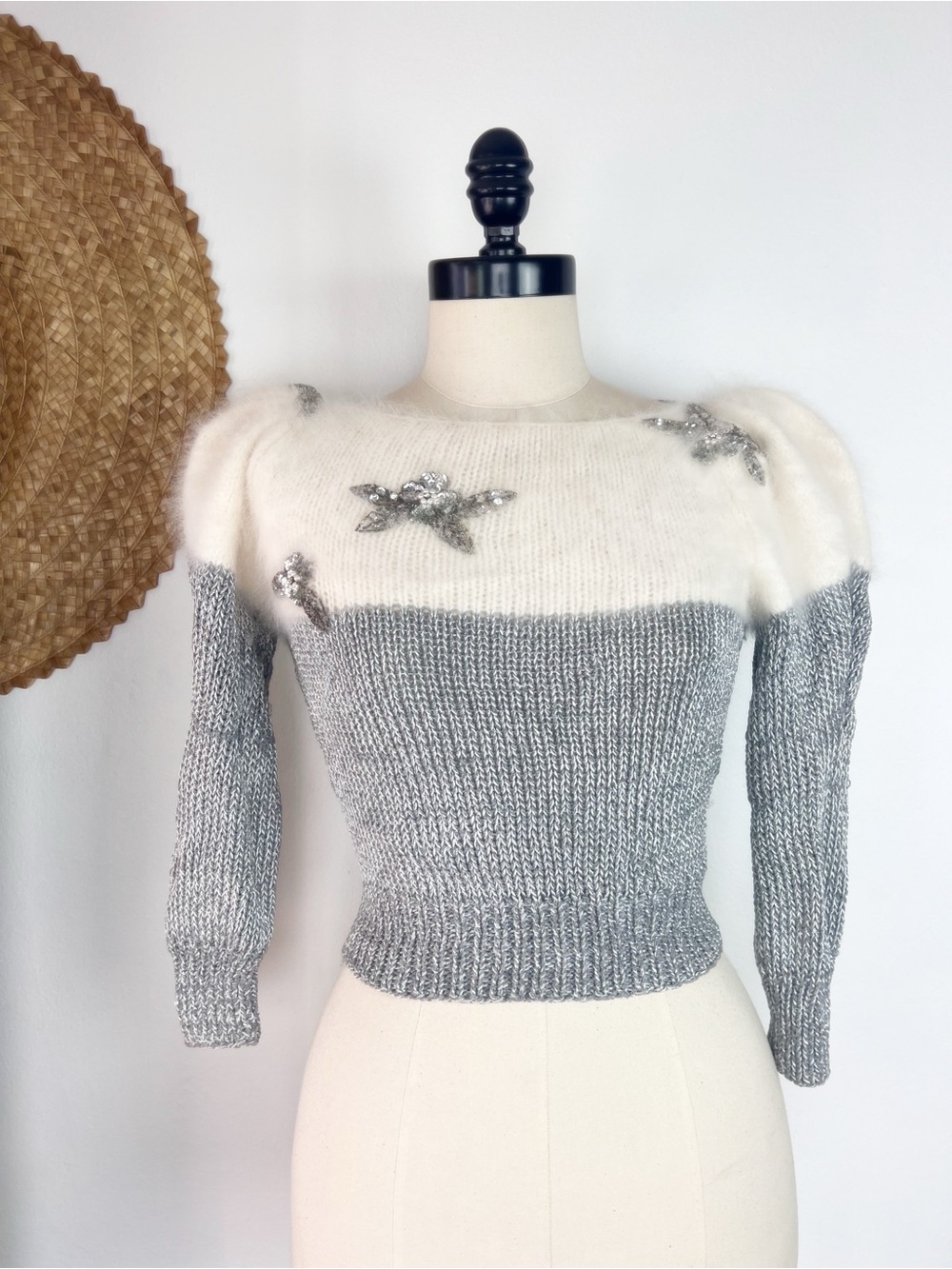 1970’s Vintage Knit Puff Sleeve Angora White & Gray Sequined Star Sweater S